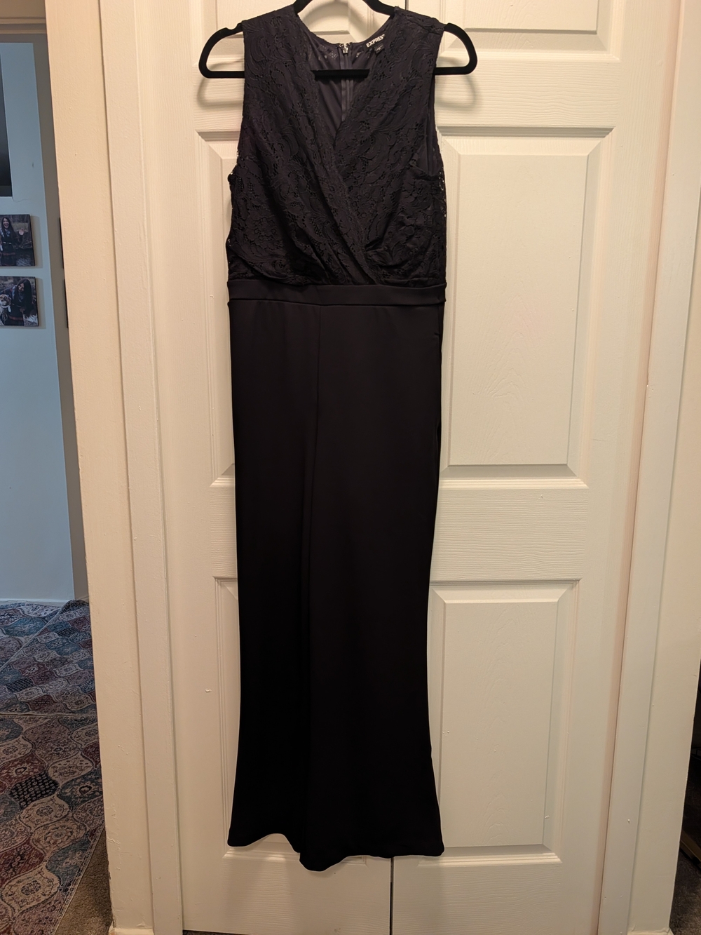 NWOT Express Elegant Black Lace Bodice Evening Dress